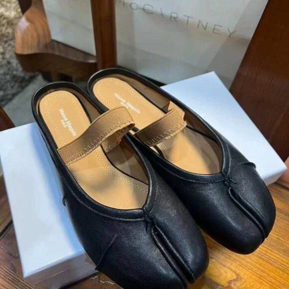 Maison Margiela Tabi Ballet Flats Black
